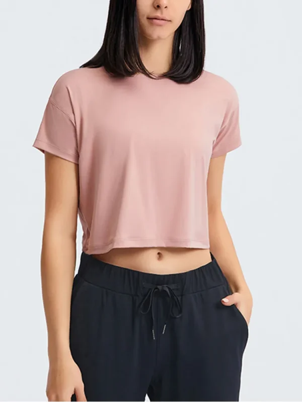 Wholesale Plus Size Women's Graphic T-Shirts