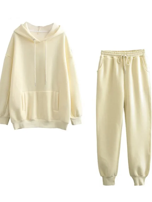 Customizable Women's Sportswear Joggers and Outfit