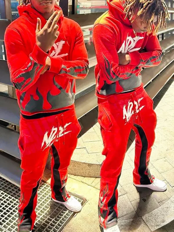 Luxurious Fleece Sweatshirt and Joggers Set