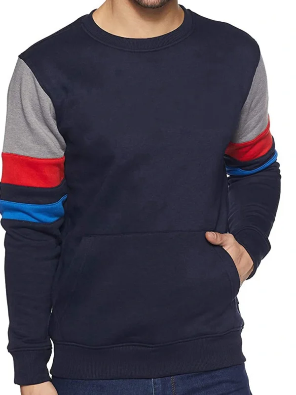 Warm Men's O-Neck Sweatshirt for Casual Winter Wear